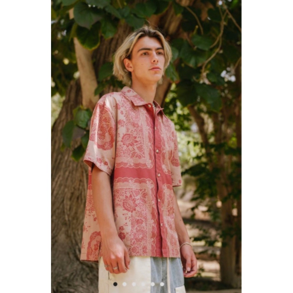 urban outfitters bdg button up shirt